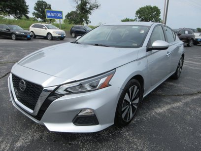 Used 2022 Nissan Altima 2.5 SV