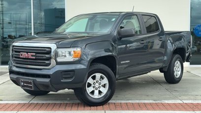 Used 2017 GMC Canyon 2WD Crew Cab w/ Convenience Package