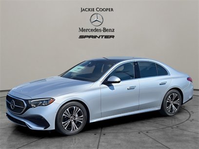 New 2025 Mercedes-Benz E 350 4MATIC Sedan