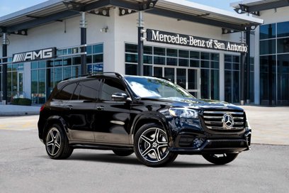 New 2025 Mercedes-Benz GLS 450 4MATIC