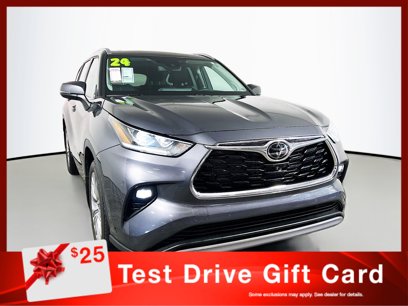 Used 2024 Toyota Highlander Platinum