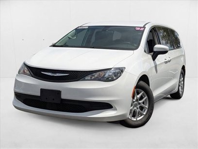 Used 2022 Chrysler Voyager LX