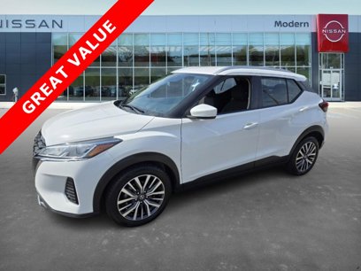 Used 2021 Nissan Kicks SV
