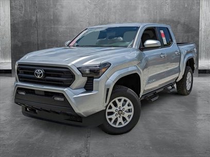 New 2024 Toyota Tacoma SR5