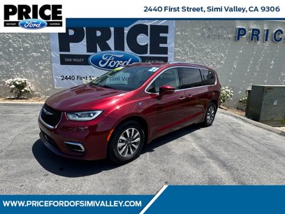 Used 2021 Chrysler Pacifica Touring-L