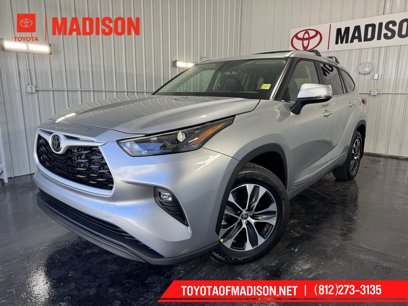 New 2025 Toyota Highlander XLE