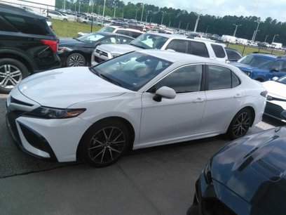 Used 2023 Toyota Camry SE