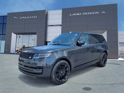 New 2025 Land Rover Range Rover Long Wheelbase SE