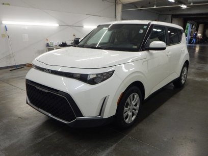 Used 2023 Kia Soul LX