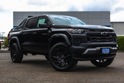 New 2025 Chevrolet Colorado Trail Boss w/ Midnight Edition