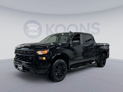 New 2025 Chevrolet Silverado 1500 Custom w/ Turbomax Blackout Package
