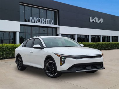 New 2025 Kia K4 EX