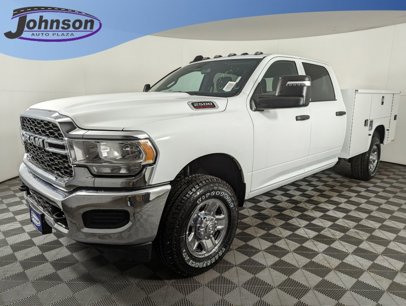 New 2024 RAM 2500 Tradesman w/ Chrome Appearance Group