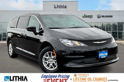 New 2025 Chrysler Voyager LX