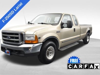 Used 2000 Ford F250 Lariat