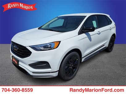 New 2024 Ford Edge SE w/ Black Appearance Package