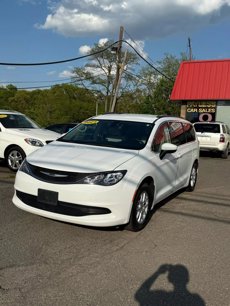 Used 2021 Chrysler Voyager Lxi