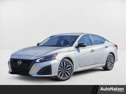 Used 2024 Nissan Altima 2.5 SV