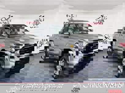 New 2025 Toyota Tacoma SR5