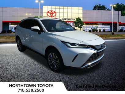 Used 2023 Toyota Venza XLE