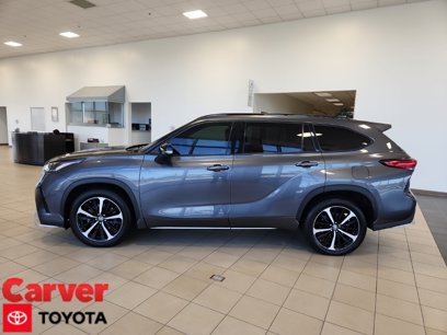 Used 2022 Toyota Highlander XSE