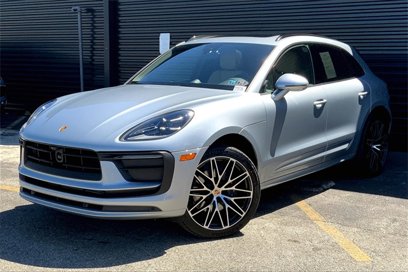Certified 2025 Porsche Macan