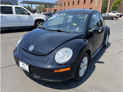 Used 2009 Volkswagen Beetle S