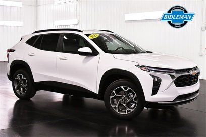New 2025 Chevrolet Trax LT w/ Driver Confidence Package