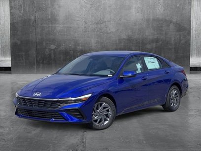 New 2025 Hyundai Elantra Blue