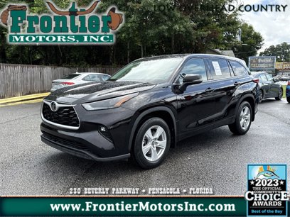 Used 2022 Toyota Highlander LE