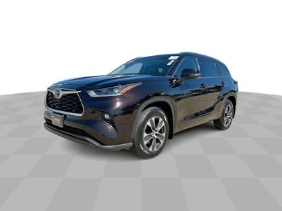 Used 2021 Toyota Highlander XLE
