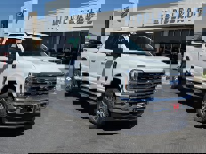 New 2025 Ford F350 Lariat