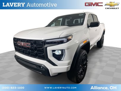 New 2025 GMC Canyon Elevation w/ Convenience Package