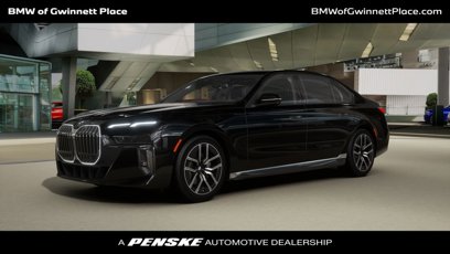 New 2025 BMW 740i w/ Premium Package