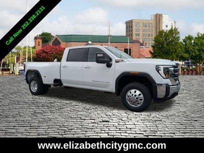 New 2025 GMC Sierra 3500 SLE