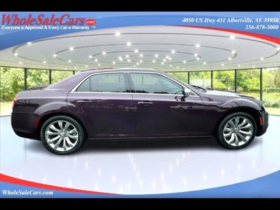 Used 2021 Chrysler 300 Touring w/ Chrome Appearance Package