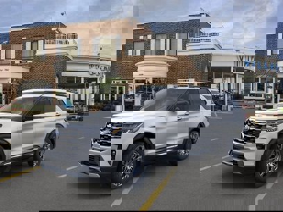 New 2025 Ford Explorer Active w/ Active Comfort Package