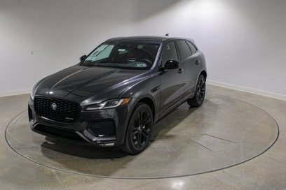 New 2025 Jaguar F-PACE R-Dynamic S