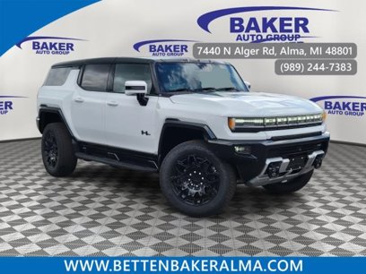 New 2025 GMC Hummer EV 2X w/ LPO, Dark Essentials Package