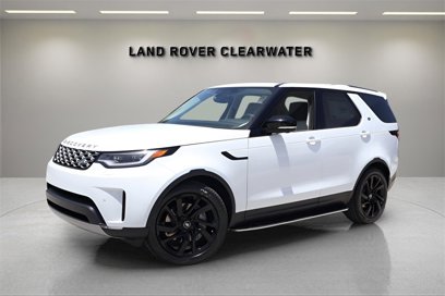 New 2025 Land Rover Discovery S