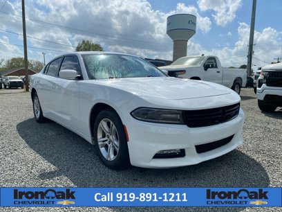 Used 2019 Dodge Charger SXT w/ Leather Interior Group