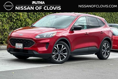 Used 2021 Ford Escape SE w/ SE Sport Appearance Package