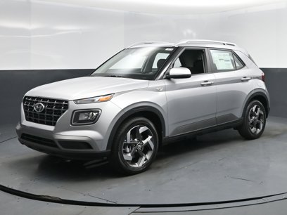 New 2025 Hyundai Venue SEL
