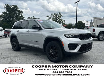 Used 2024 Jeep Grand Cherokee Altitude