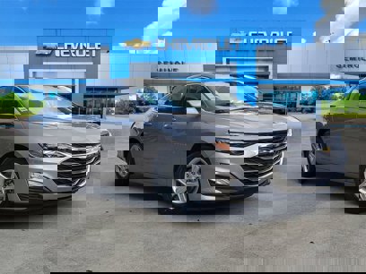 New 2025 Chevrolet Malibu LS