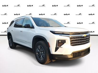 Used 2024 Chevrolet Traverse LT