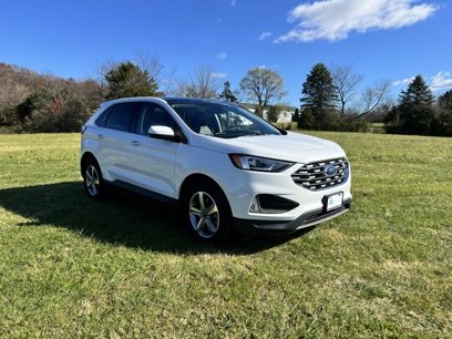Used 2021 Ford Edge SEL w/ Convenience Package