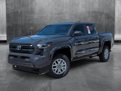 New 2025 Toyota Tacoma SR5
