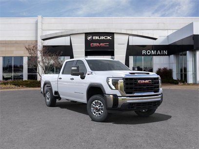New 2024 GMC Sierra 2500 Pro