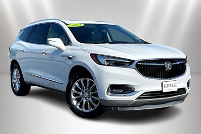 Used 2021 Buick Enclave Premium w/ Sun and Sites Package